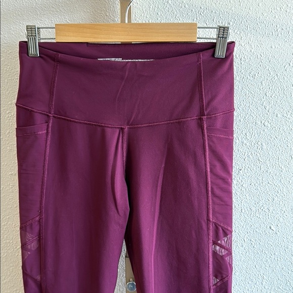 Victoria Secret Sport Plum High-Waisted Leggings Size M - Picture 3 of 8